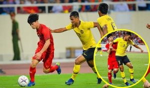 Đánh nguội là gì và những quy định xử phạt nghiêm khắc trên sân cỏ