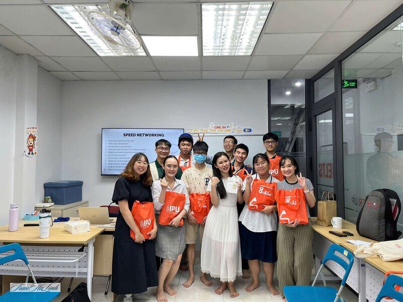 Cách tự học IELTS tại nhà - Cách tự học IELTS tại nhà: hiểu cấu trúc bài thi Cách tự học IELTS tại nhà - Cách tự học IELTS tại nhà: hiểu cấu trúc bài thi