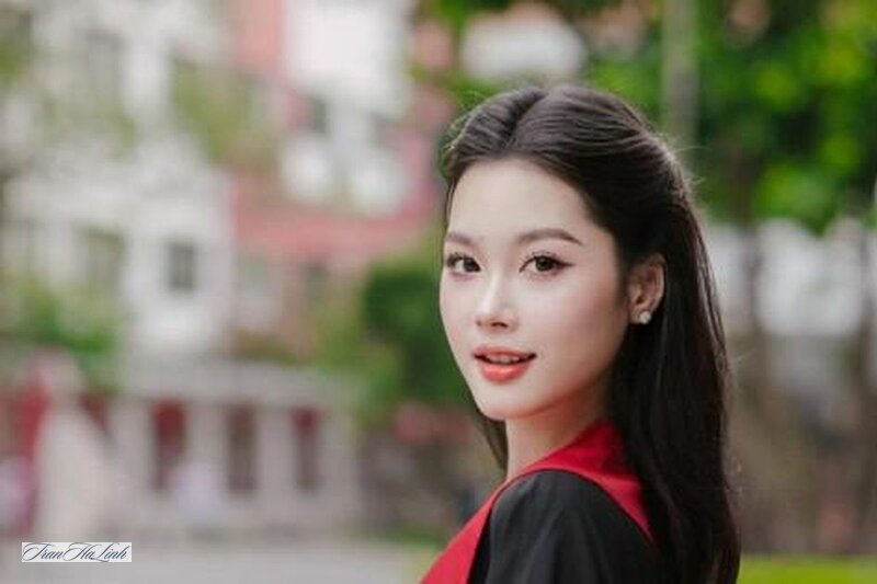 Trần Hà Linh nàng thơ Ngoại thương - Danh hiệu Trần Hà Linh nàng thơ Ngoại thương - Danh hiệu