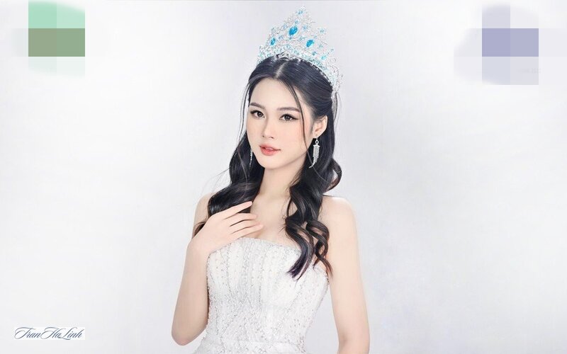 Trần Hà Linh Ngoại thương - Đầu vào đại học và chứng chỉ ngoại ngữ Trần Hà Linh Ngoại thương - Đầu vào đại học và chứng chỉ ngoại ngữ